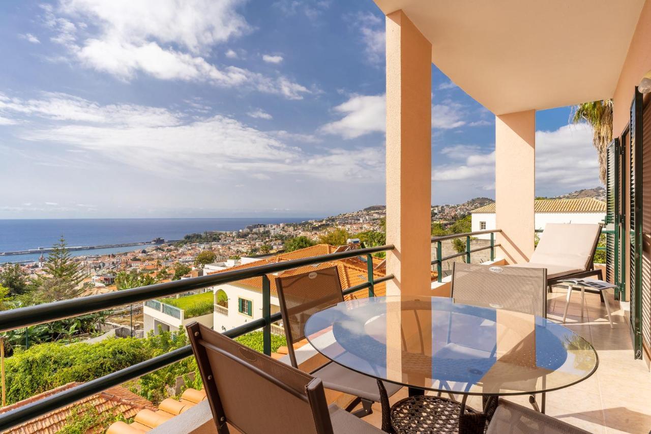Stylish Apartment With Balcony And Amazing Views Over Funchal And The Sea Zewnętrze zdjęcie