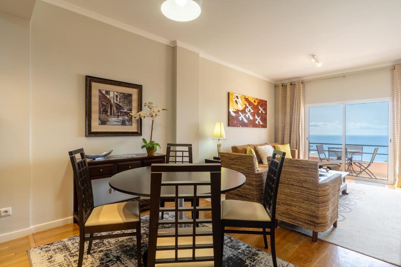 Stylish Apartment With Balcony And Amazing Views Over Funchal And The Sea Zewnętrze zdjęcie