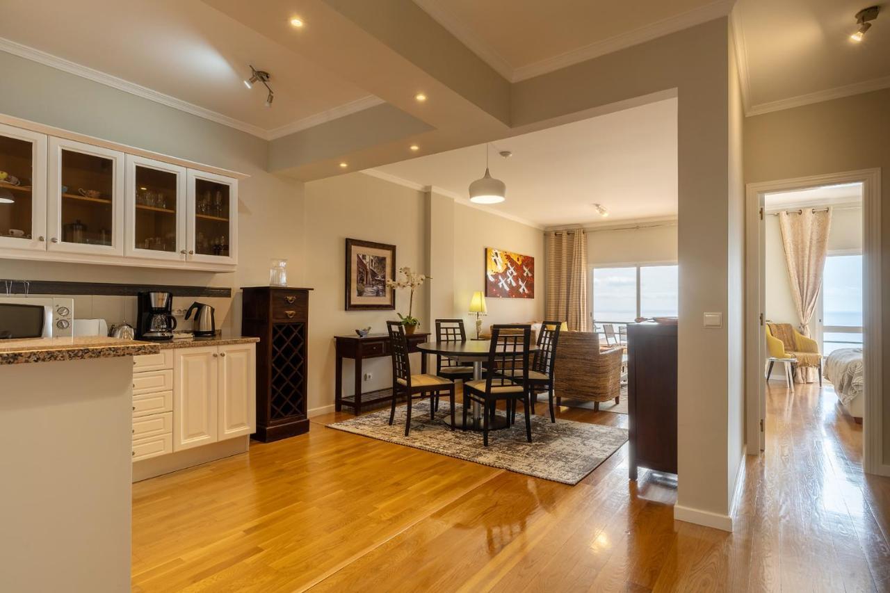 Stylish Apartment With Balcony And Amazing Views Over Funchal And The Sea Zewnętrze zdjęcie