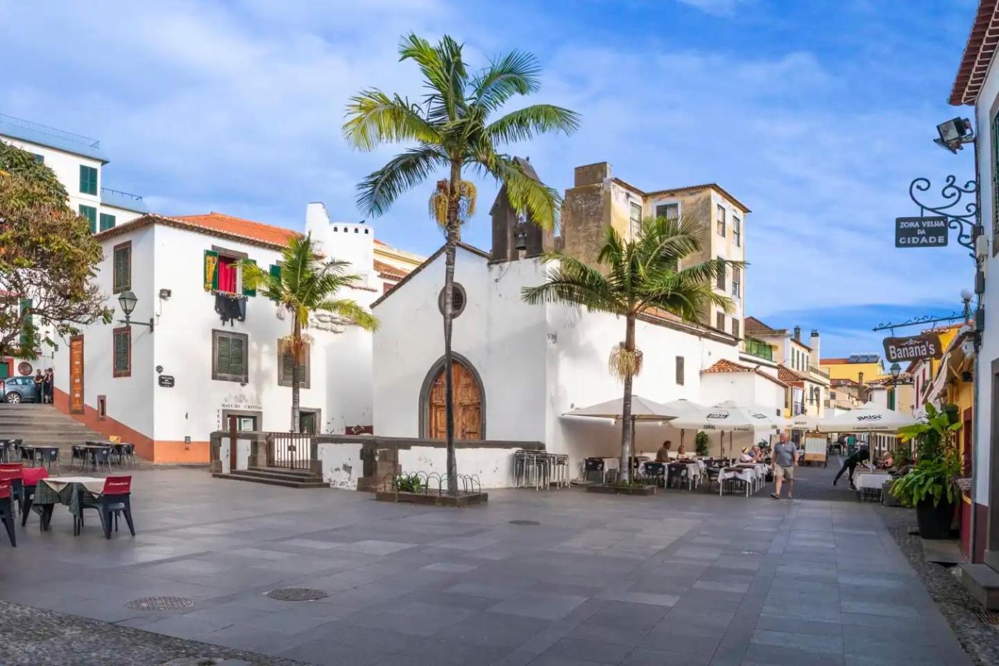 Stylish Apartment With Balcony And Amazing Views Over Funchal And The Sea Zewnętrze zdjęcie